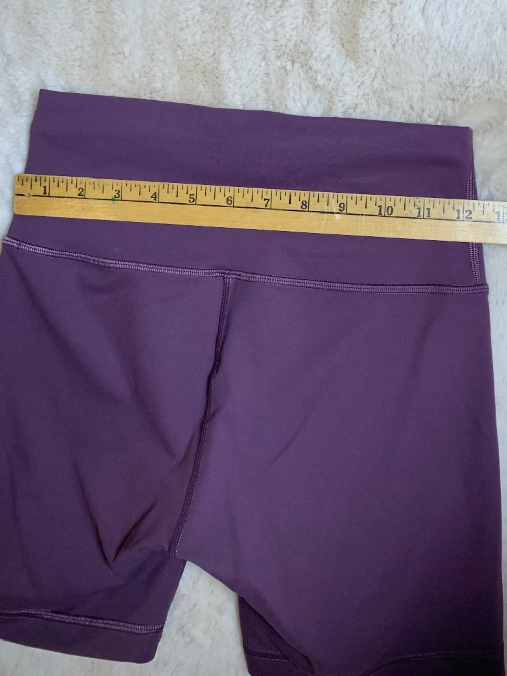 Lululemon purple/plummy athletic shorts sz 6